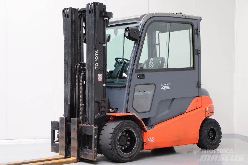 Toyota 8FBMT45 Elektriniai šakiniai krautuvai