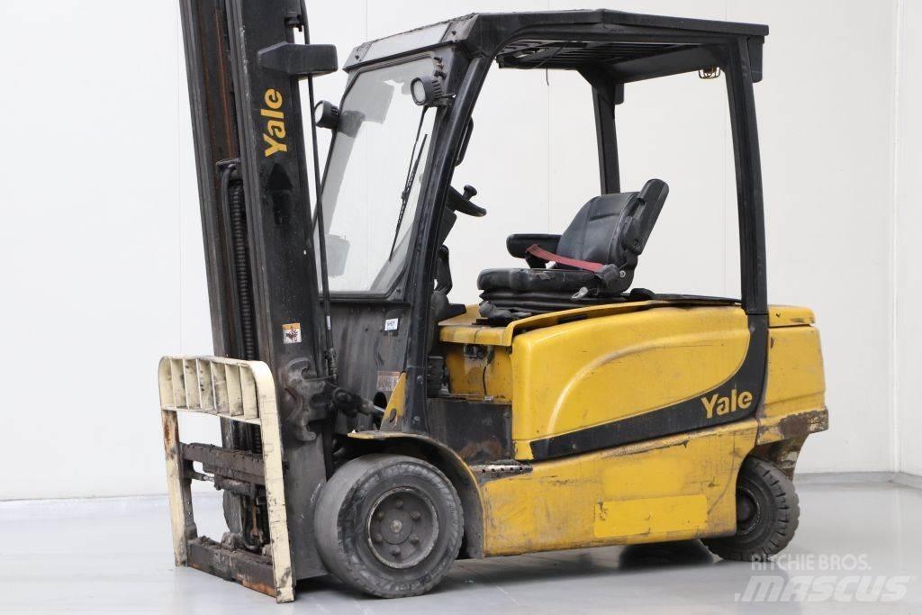 Yale ERP35VL Elektriniai šakiniai krautuvai
