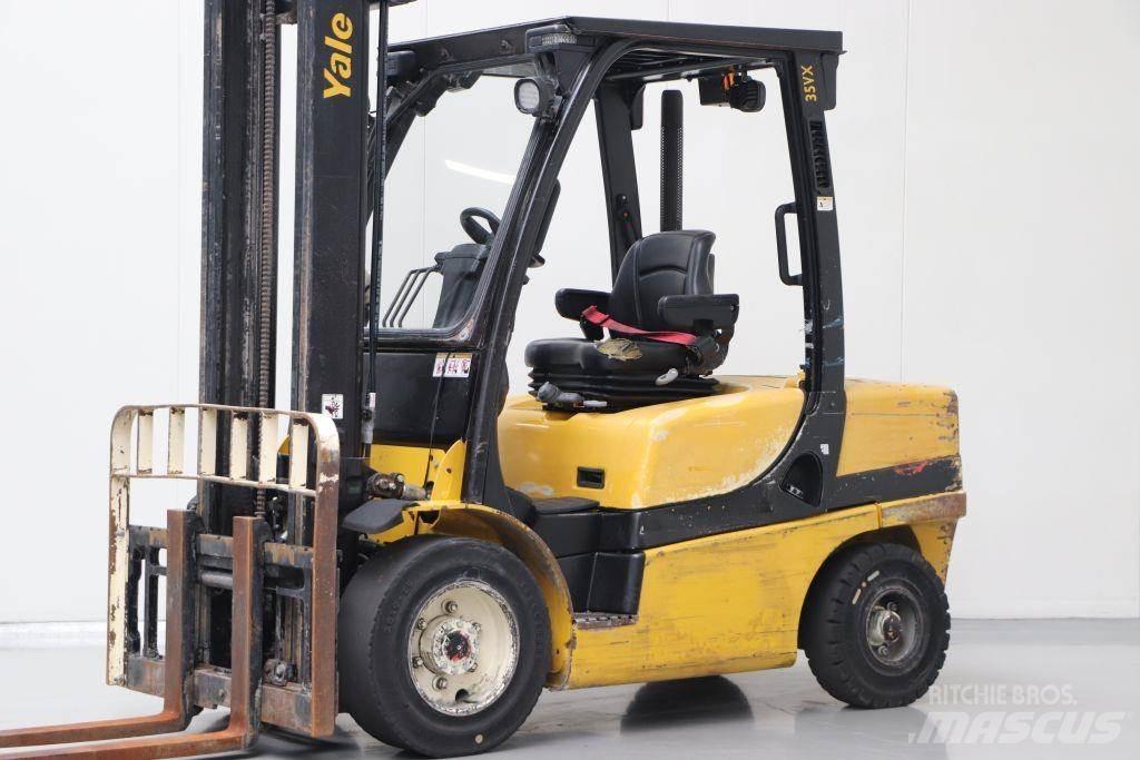 Yale GDP35VX Dyzeliniai krautuvai
