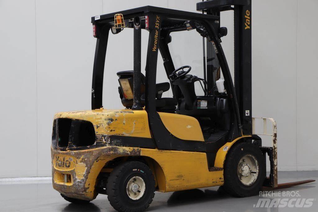 Yale GDP35VX Dyzeliniai krautuvai