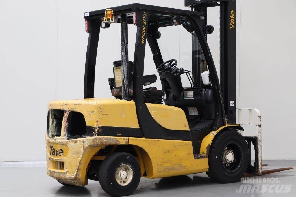 Yale GDP35VX Dyzeliniai krautuvai