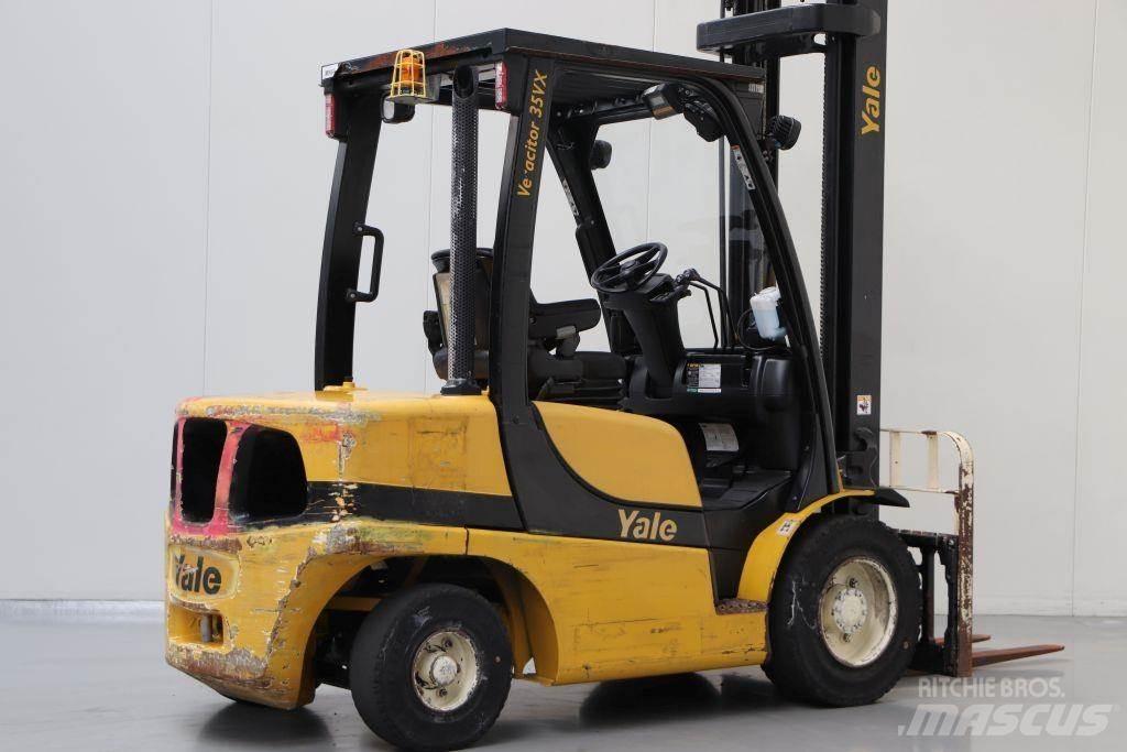 Yale GDP35VX Dyzeliniai krautuvai