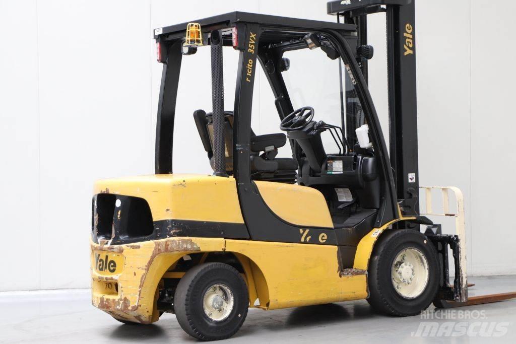 Yale GDP35VX Dyzeliniai krautuvai