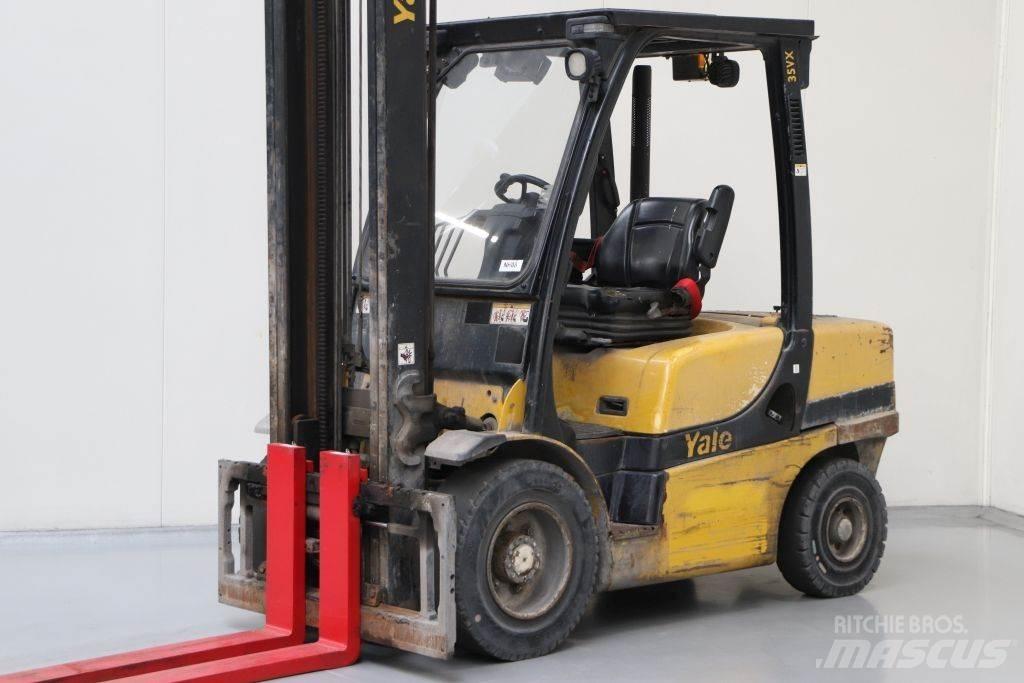 Yale GDP35VX Dyzeliniai krautuvai