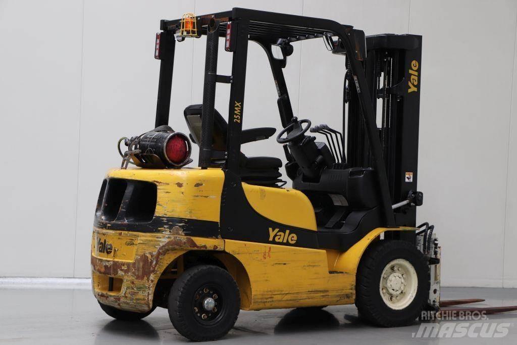Yale GLP25MX LPG (dujiniai) krautuvai