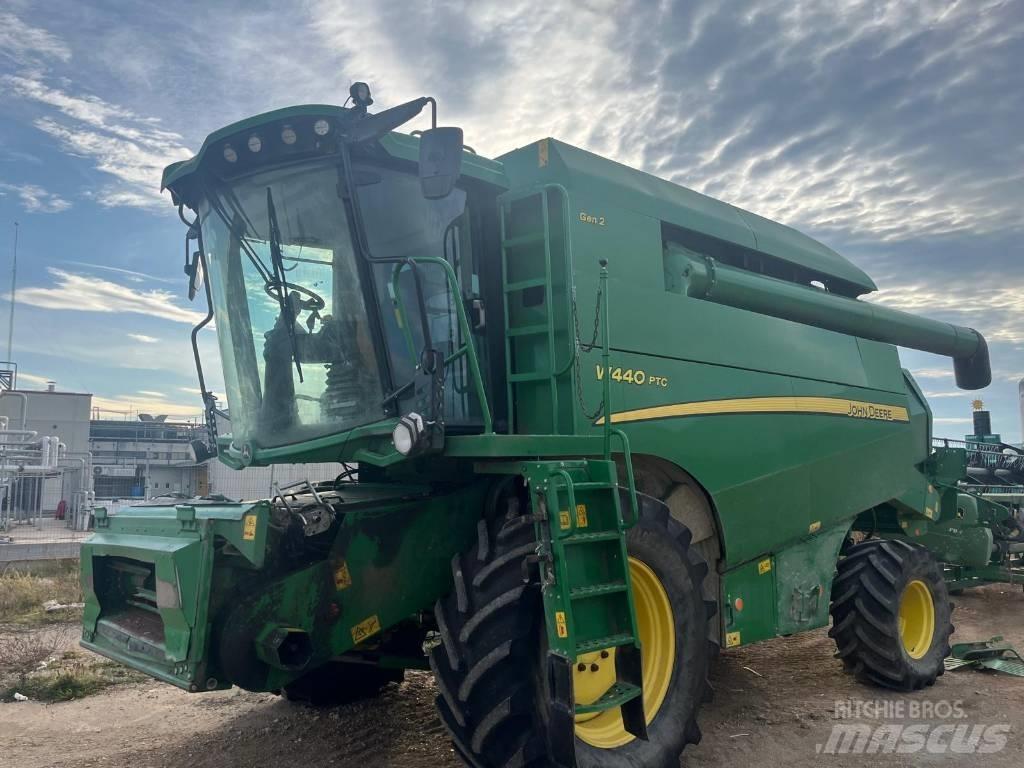 John Deere W 440 PTC Derliaus nuėmimo kombainai