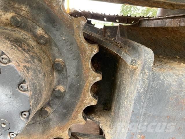 Komatsu PC 60-7 Vikšriniai ekskavatoriai