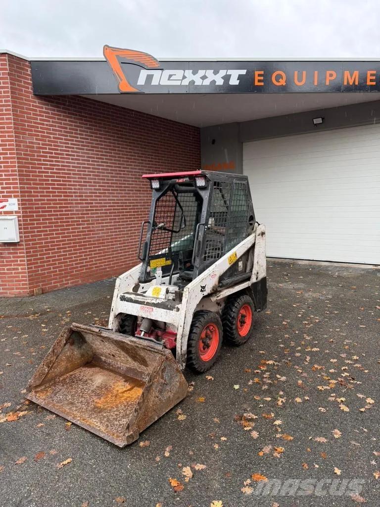 Bobcat S70 Krautuvai su šoniniu pasukimu