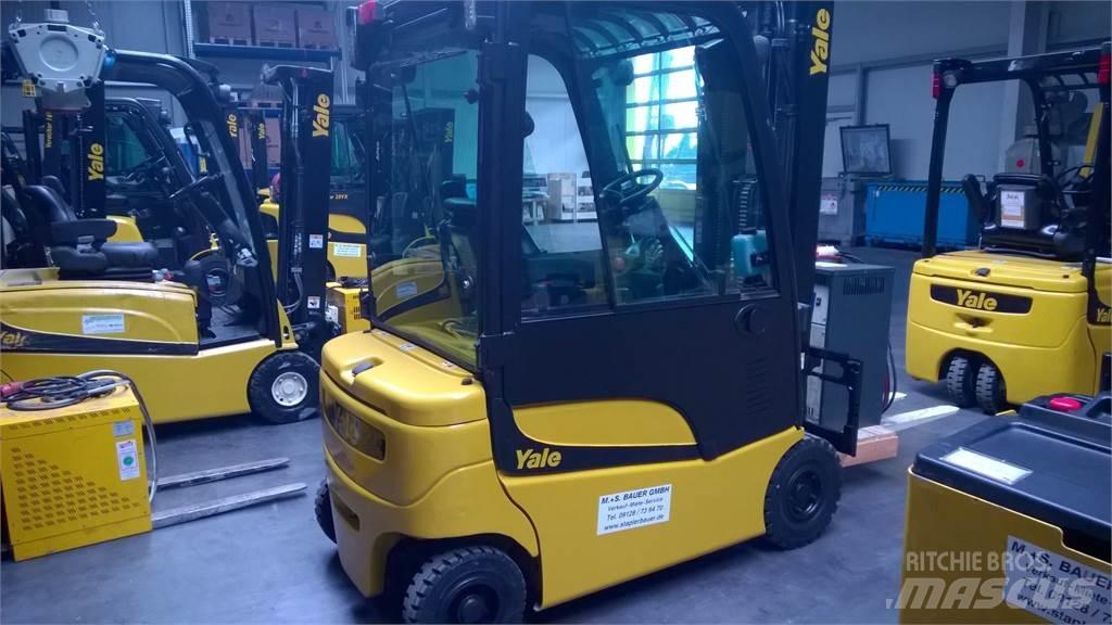 Yale ERP16VF Elektriniai šakiniai krautuvai