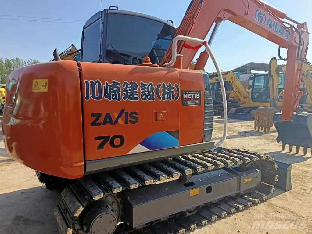 Hitachi ZX 70 Vikšriniai ekskavatoriai