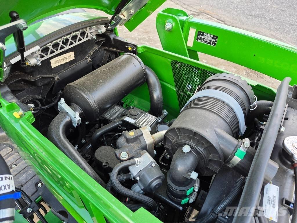John Deere 3025E Traktoriai