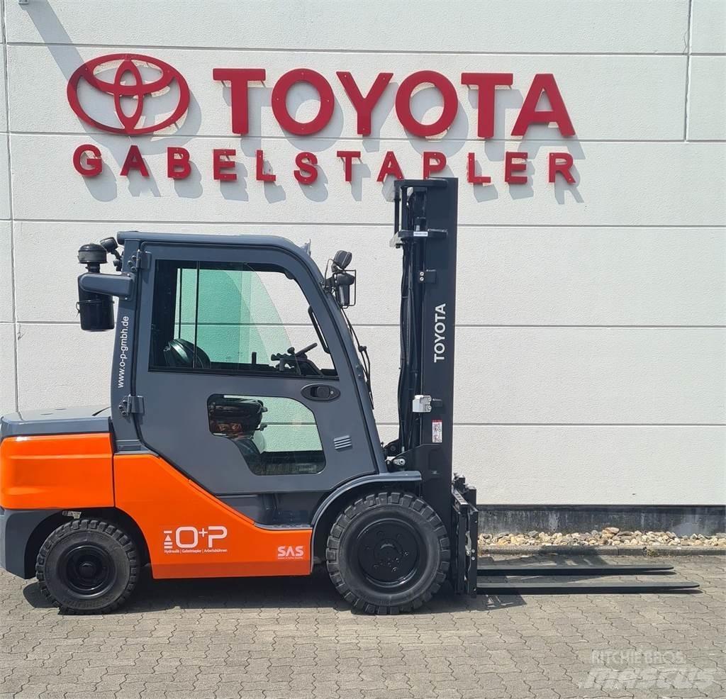 Toyota 52-8FDJF35 Dyzeliniai krautuvai