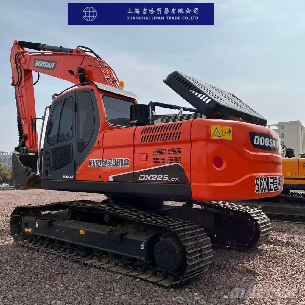 Doosan DX 225 Vikšriniai ekskavatoriai