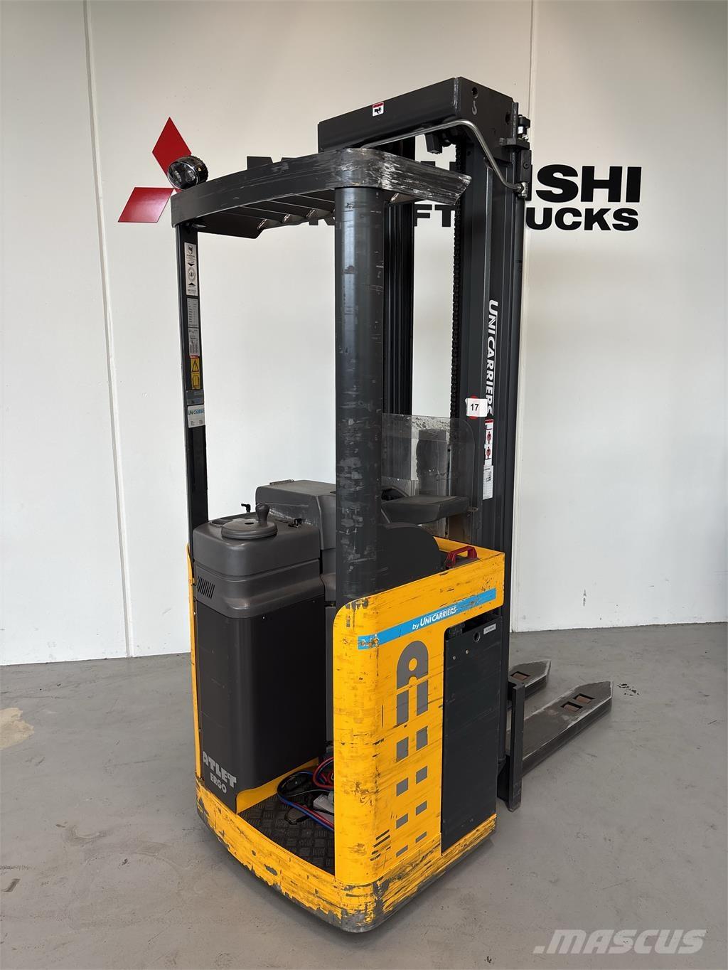 Atlet ASN200 Savaeigiai rietuvai