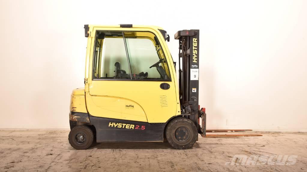 Hyster J2.5XN Elektriniai šakiniai krautuvai