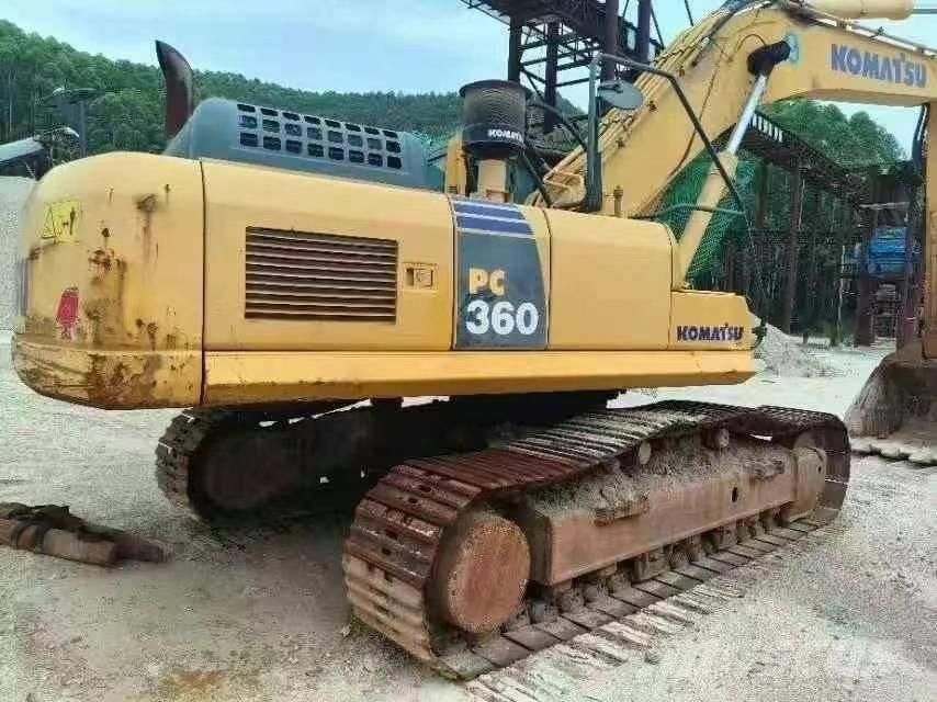 Komatsu PC 360-8 Vikšriniai ekskavatoriai