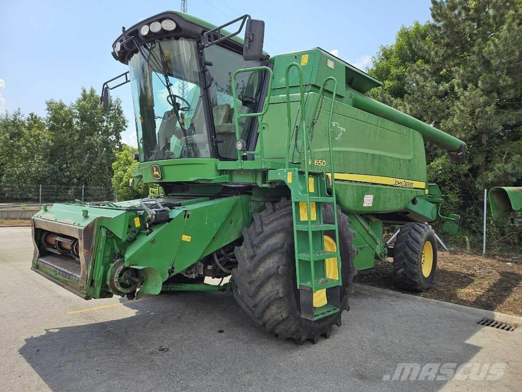 John Deere W 650 i Derliaus nuėmimo kombainai
