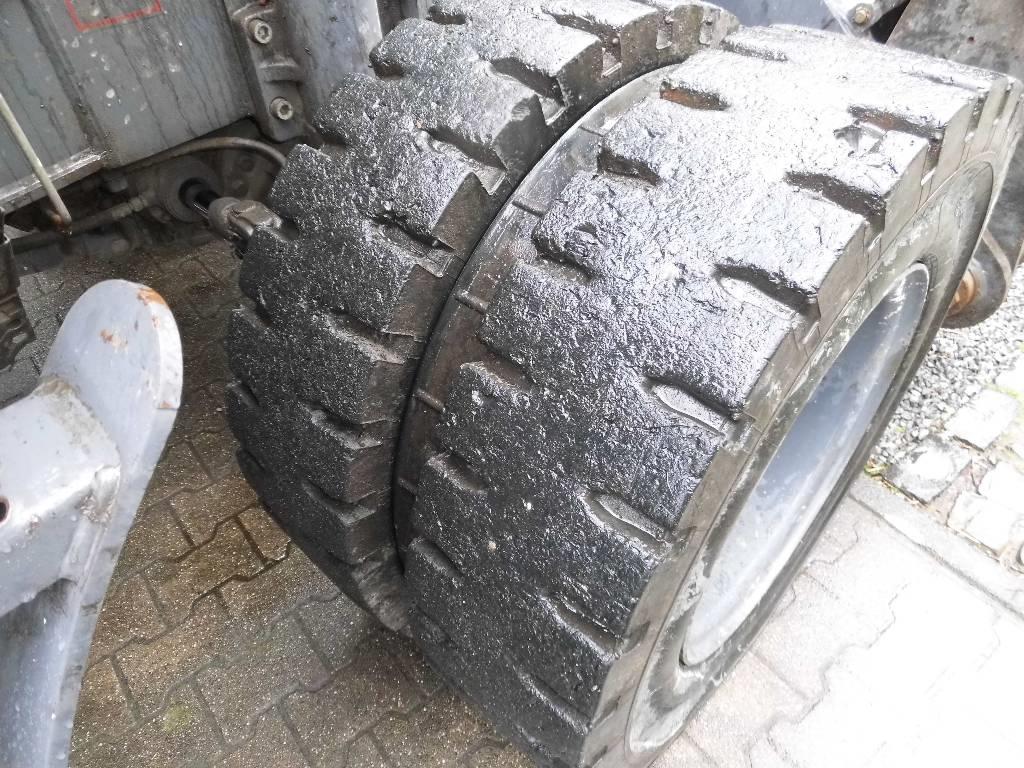 Atlas 230 MH Atliekų / pramoniniai krautuvai