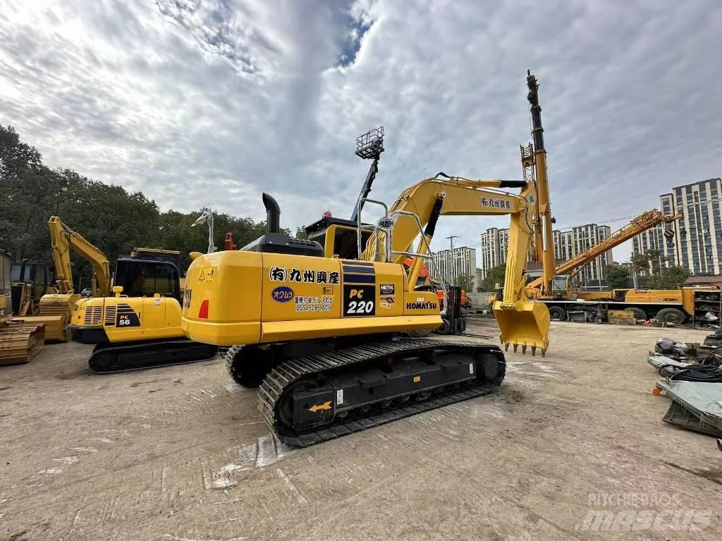 Komatsu pc220 Vikšriniai ekskavatoriai