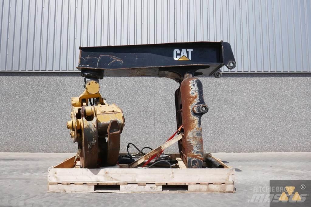 CAT 525D Grapple Transportas - Kita