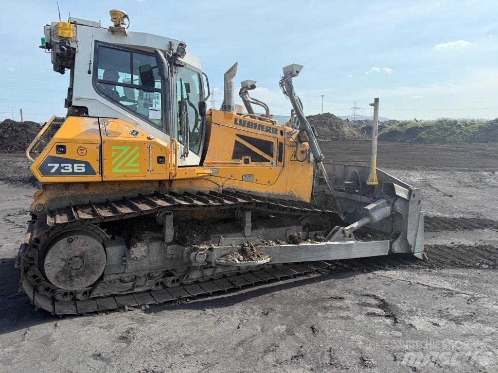 Liebherr 736 Vikšriniai buldozeriai