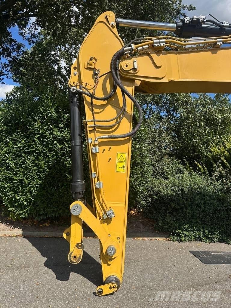 CAT 352 Vikšriniai ekskavatoriai