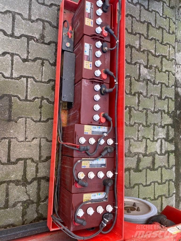SkyJack SJ4620 Žirkliniai keltuvai