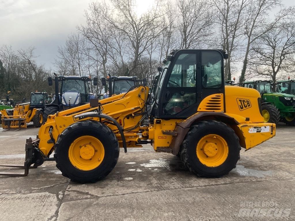 JCB TM 300 Teleskopiniai krautuvai