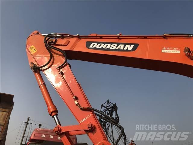 Doosan DH 220LC-7 Vikšriniai ekskavatoriai