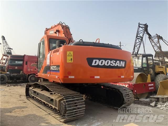 Doosan DH 220LC-7 Vikšriniai ekskavatoriai