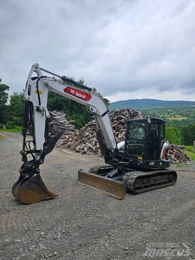 Bobcat E 88 R2 Vikšriniai ekskavatoriai