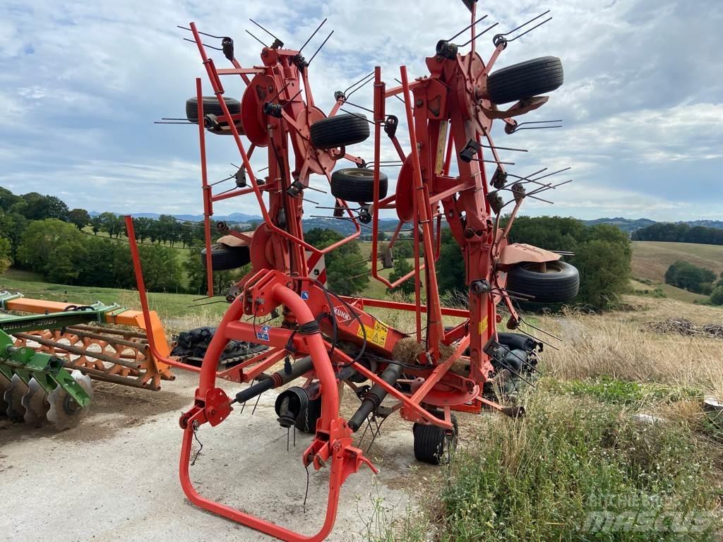 Kuhn GF8702 Šieno grėbliai ir vartytuvai