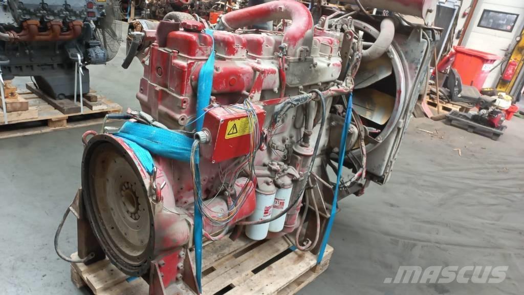 Volvo TD121G Varikliai