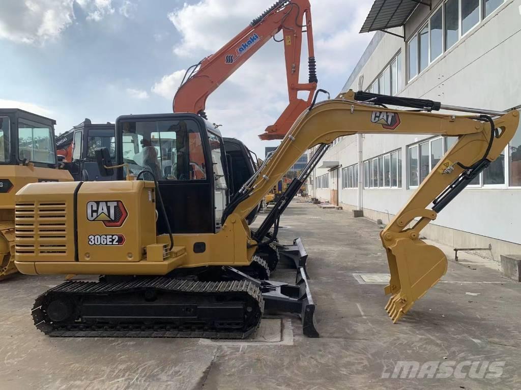 CAT 306 E2 Mini ekskavatoriai < 7 t