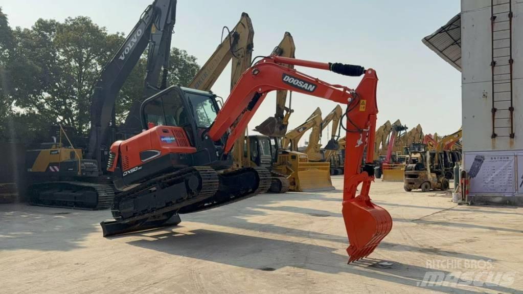 Doosan DX 60-9 C Vikšriniai ekskavatoriai