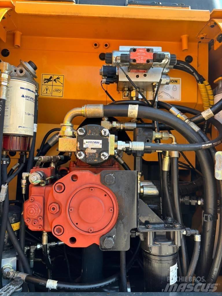 Hyundai 140W-9A Ratiniai ekskavatoriai