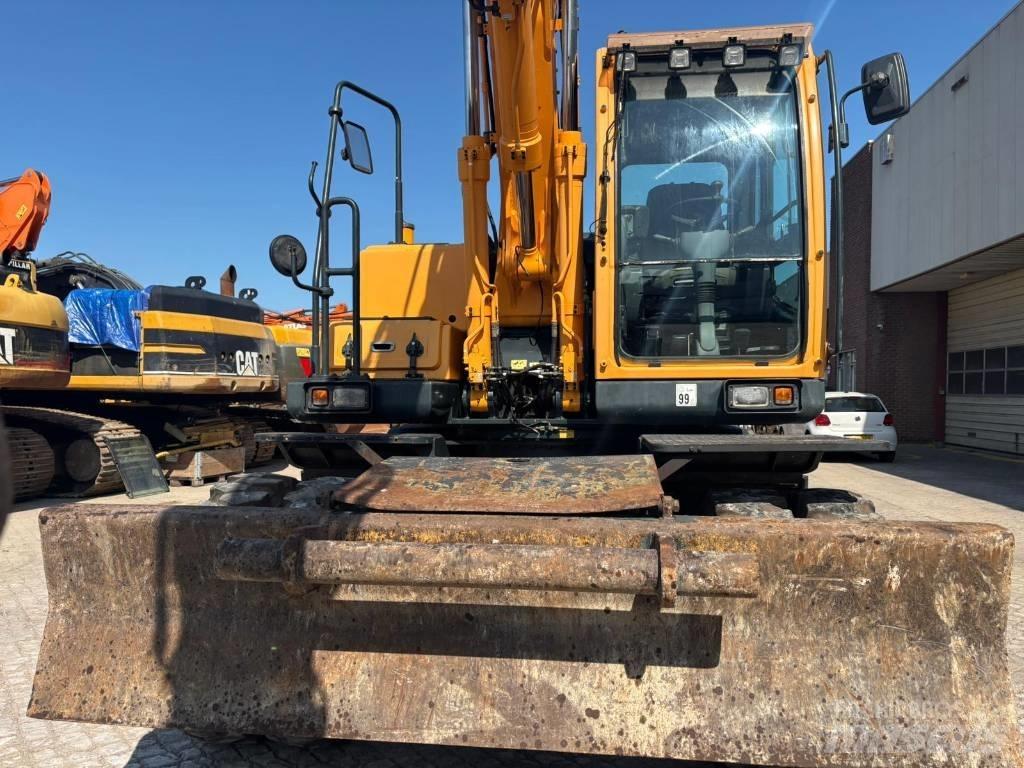Hyundai 140W-9A Ratiniai ekskavatoriai