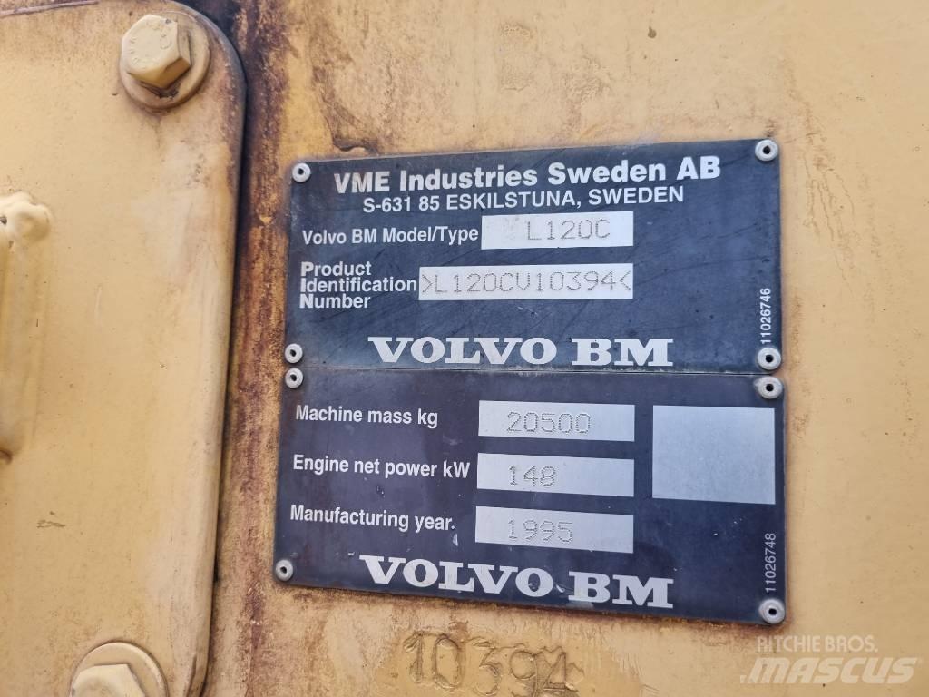 Volvo BM L120C Naudoti ratiniai krautuvai