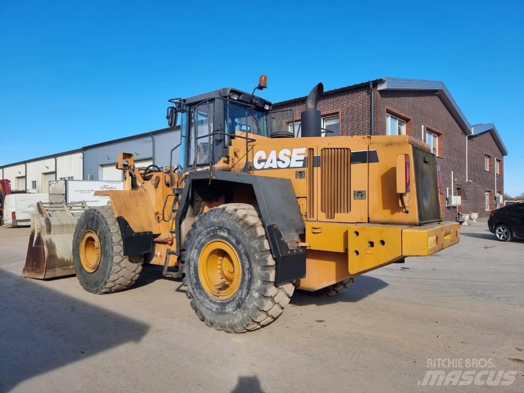 CASE 921 C/2 Naudoti ratiniai krautuvai