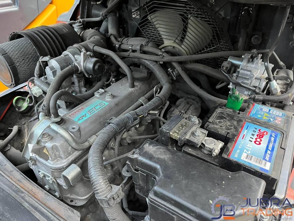 Jungheinrich EFG 320 Elektriniai šakiniai krautuvai