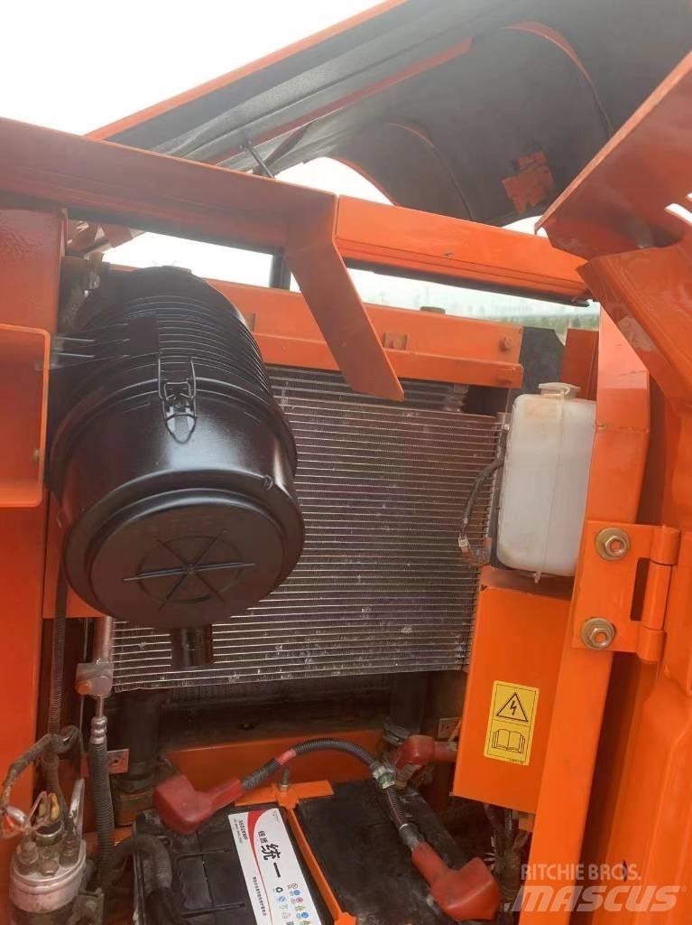 Hitachi ZX 60 Mini ekskavatoriai < 7 t