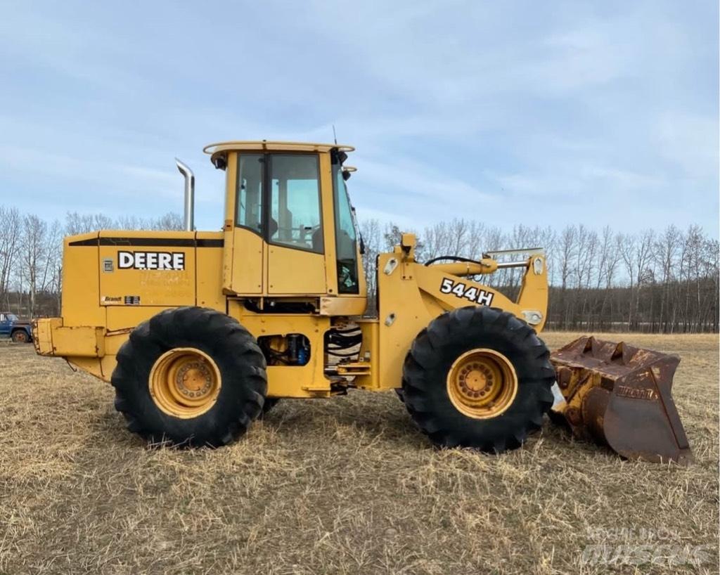 DEERE 544H Naudoti ratiniai krautuvai