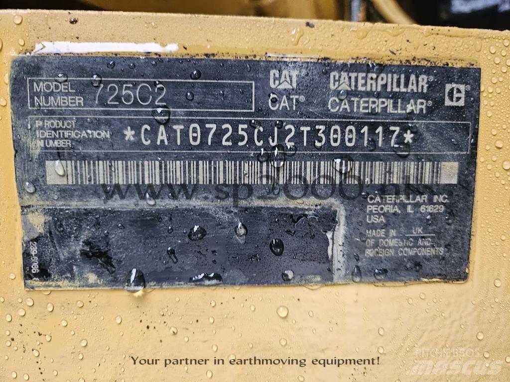 CAT 725C2 Karjeriniai savivarčiai