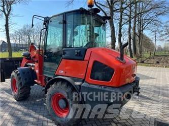 Kubota R 082 Naudoti ratiniai krautuvai