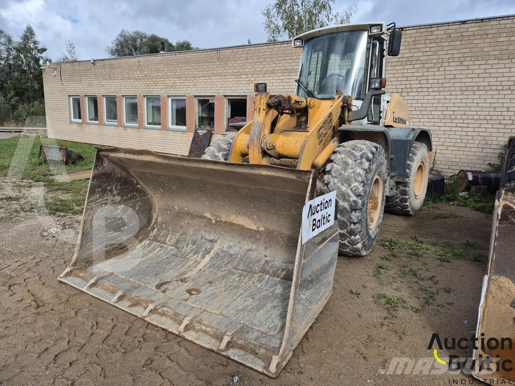 Liebherr L 538 Naudoti ratiniai krautuvai