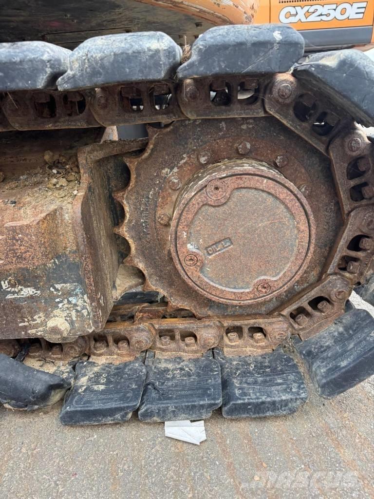 CASE CX 75 C SR Vikšriniai ekskavatoriai
