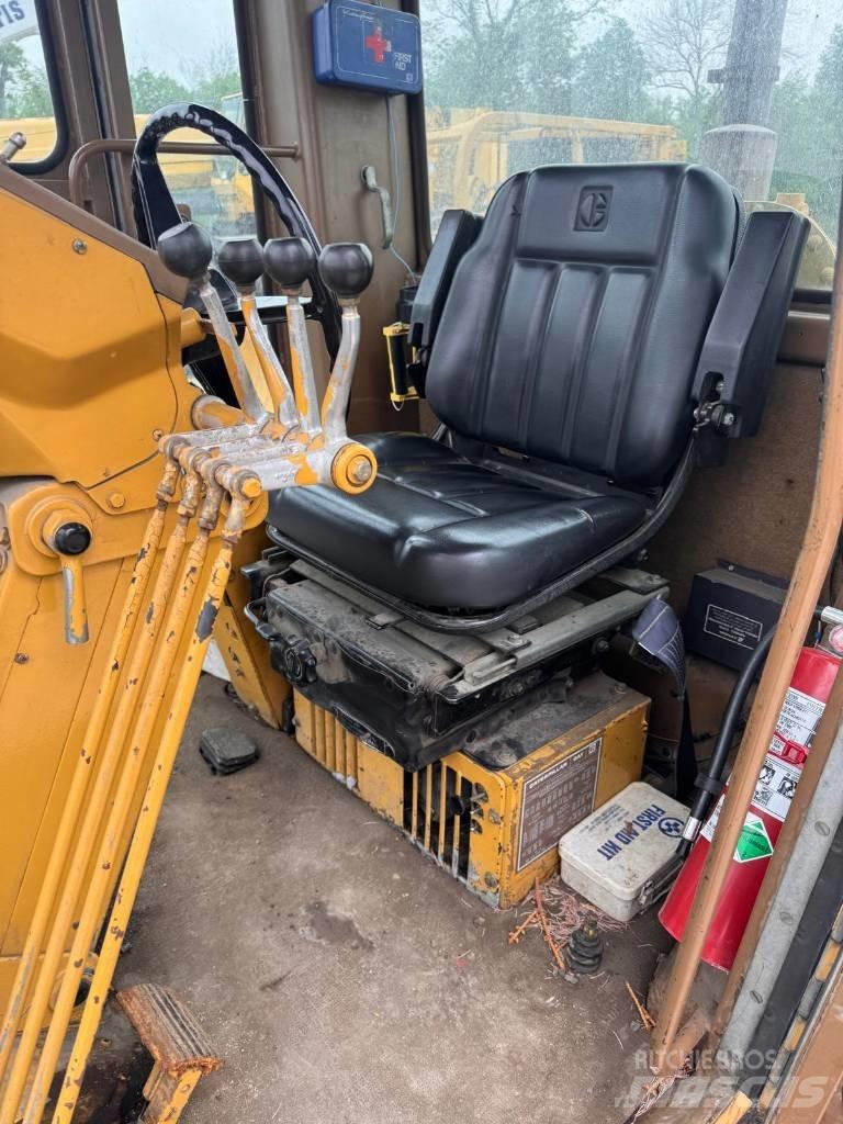 CAT 120 G Greideriai