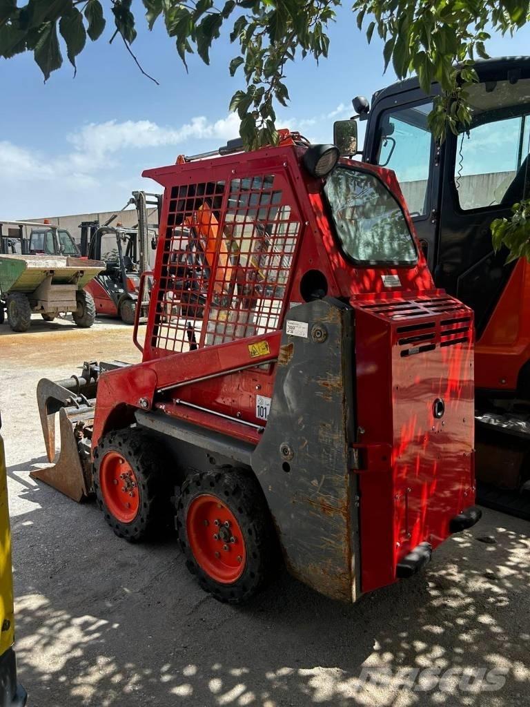 Bobcat S 70 Krautuvai su šoniniu pasukimu