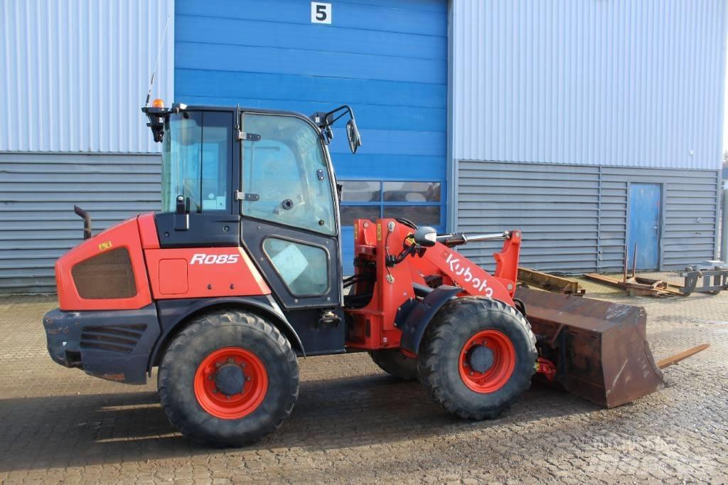 Kubota R085 Naudoti ratiniai krautuvai
