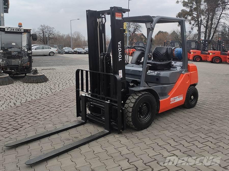 Toyota 02-8FGF20 LPG (dujiniai) krautuvai